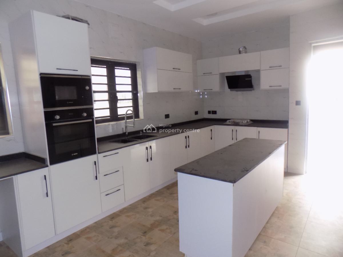 Very Clean 5 Bedroo. Detached Duplex+bq N Swimming Pool 24hrs Power, 24hrs Power in Royal Garden Estate, Lekki, Lagos, Detached Duplex for Sale