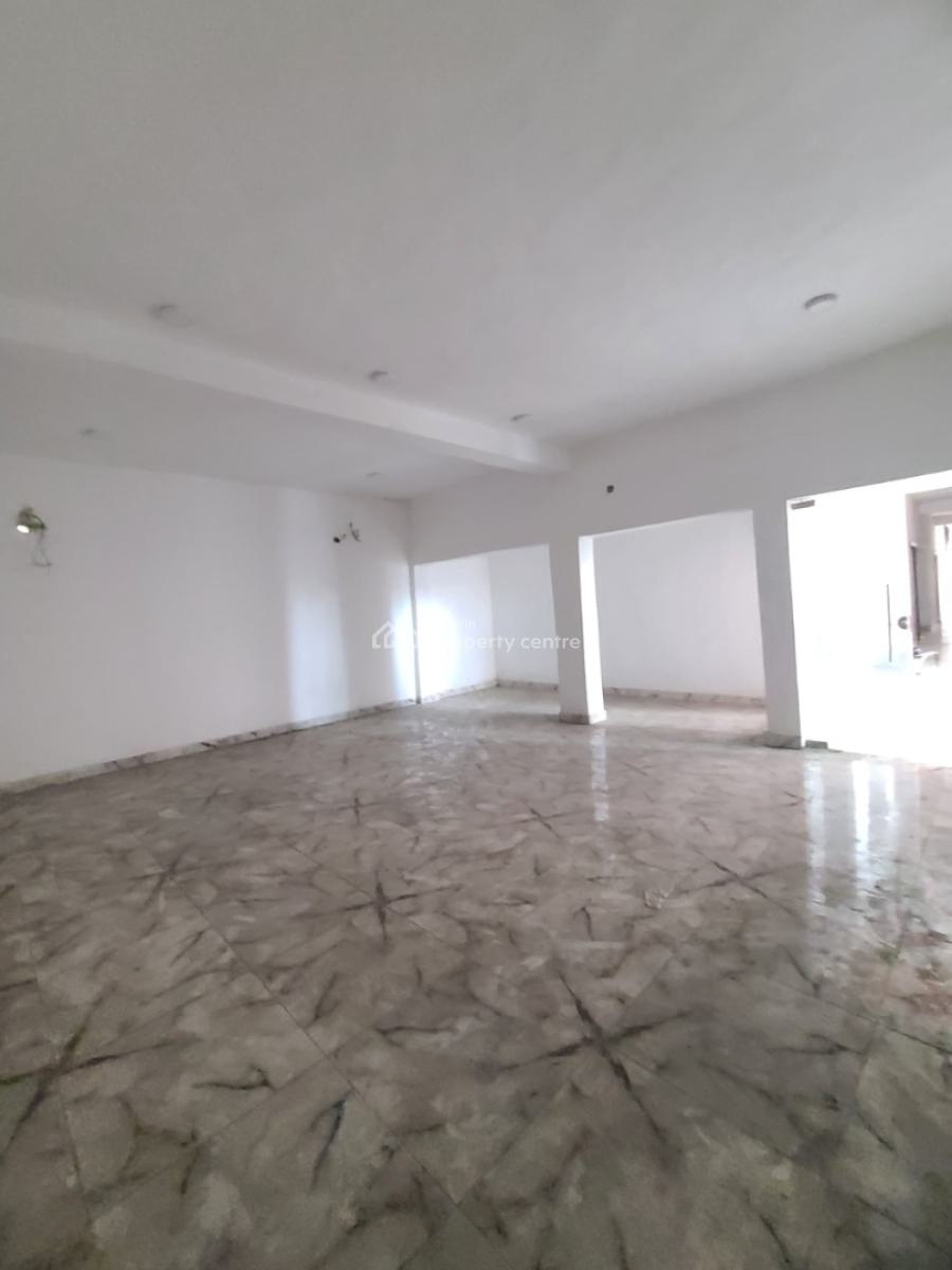 Spacious Shop, New Road, Lekki, Lagos, Plaza / Complex / Mall for Sale