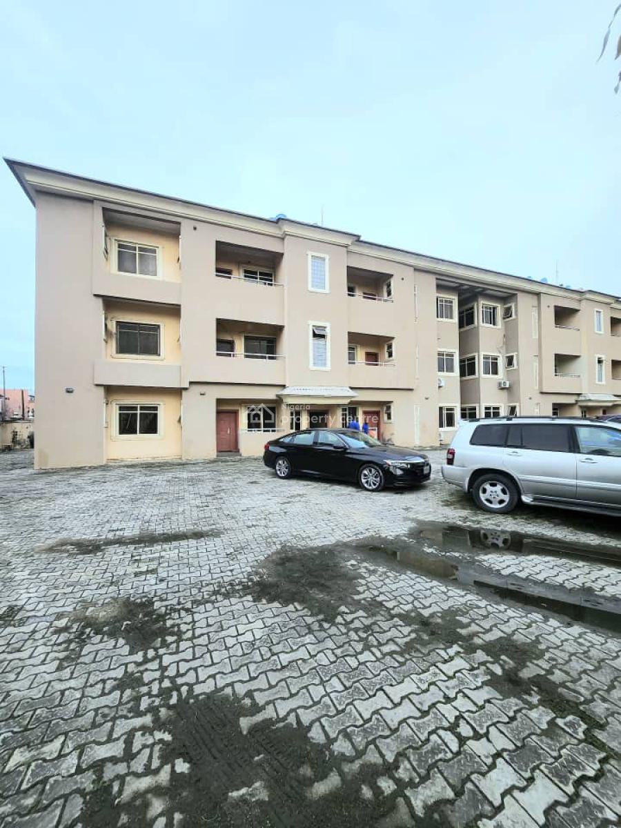 Well Maintained 2-bedroom Apartment, Ikate Elegushi, Lekki, Lagos, Flat / Apartment for Rent
