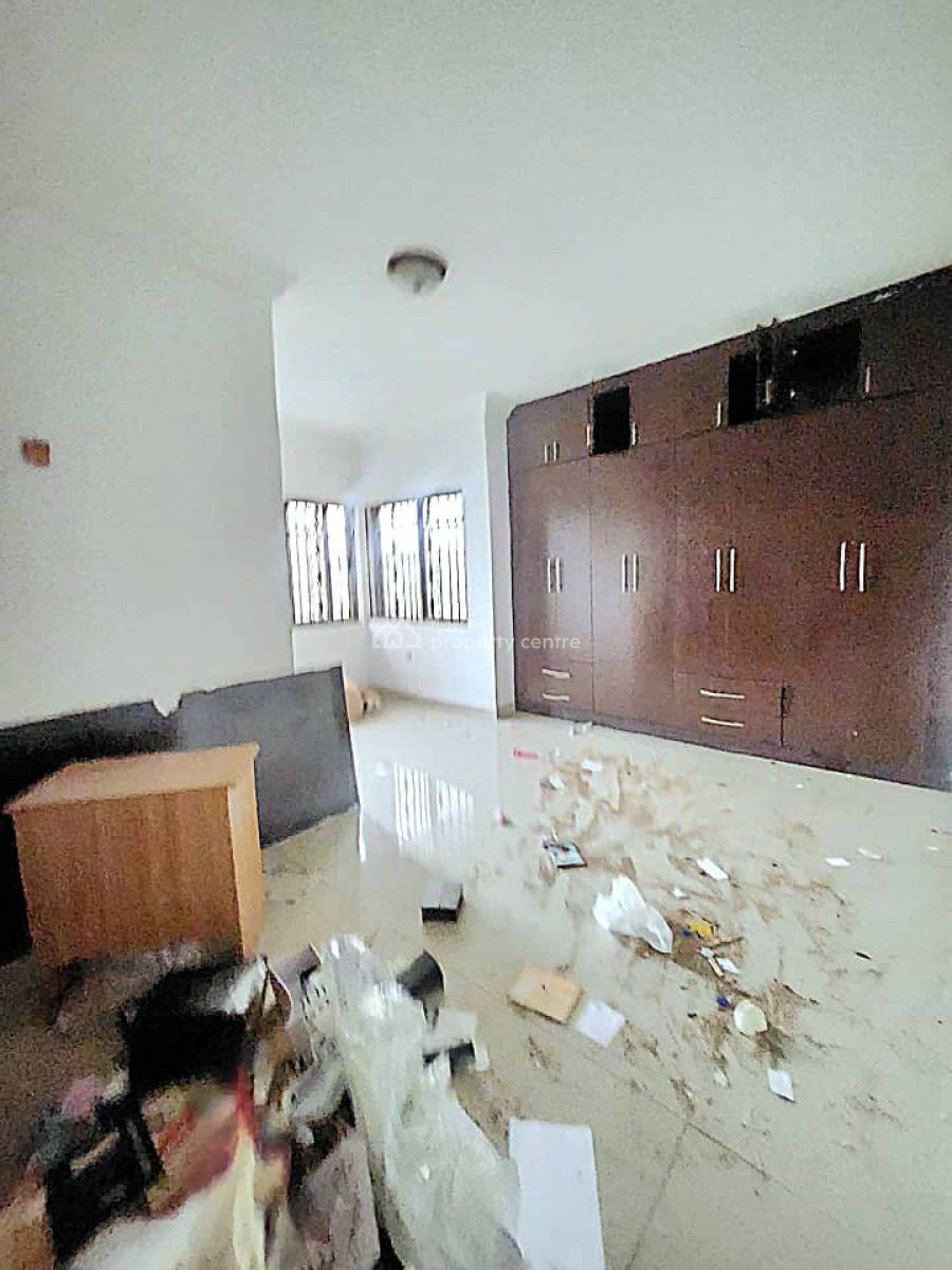 Well Maintained 2-bedroom Apartment, Ikate Elegushi, Lekki, Lagos, Flat / Apartment for Rent