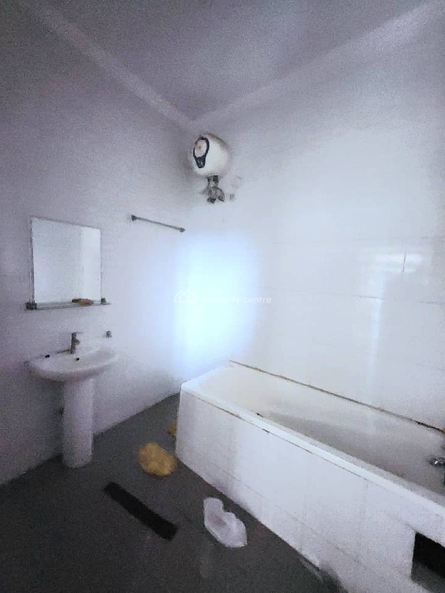 Well Maintained 2-bedroom Apartment, Ikate Elegushi, Lekki, Lagos, Flat / Apartment for Rent