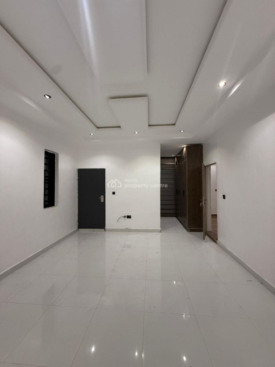 Modern, Newly Built 4- Bedroom Semi- Detached Duplexes, Association Street, Ibadan, Oyo, Semi-detached Duplex for Sale