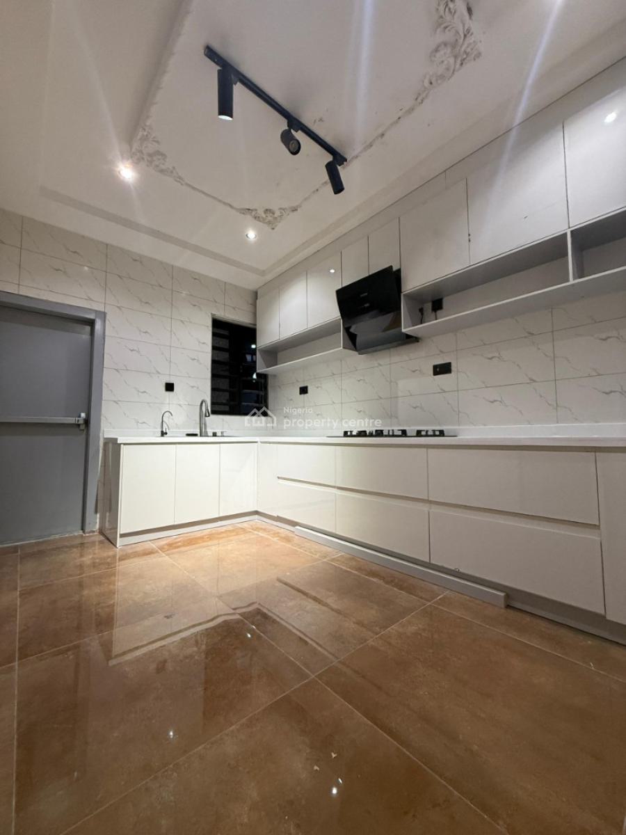 Modern, Newly Built 4- Bedroom Semi- Detached Duplexes, Association Street, Ibadan, Oyo, Semi-detached Duplex for Sale