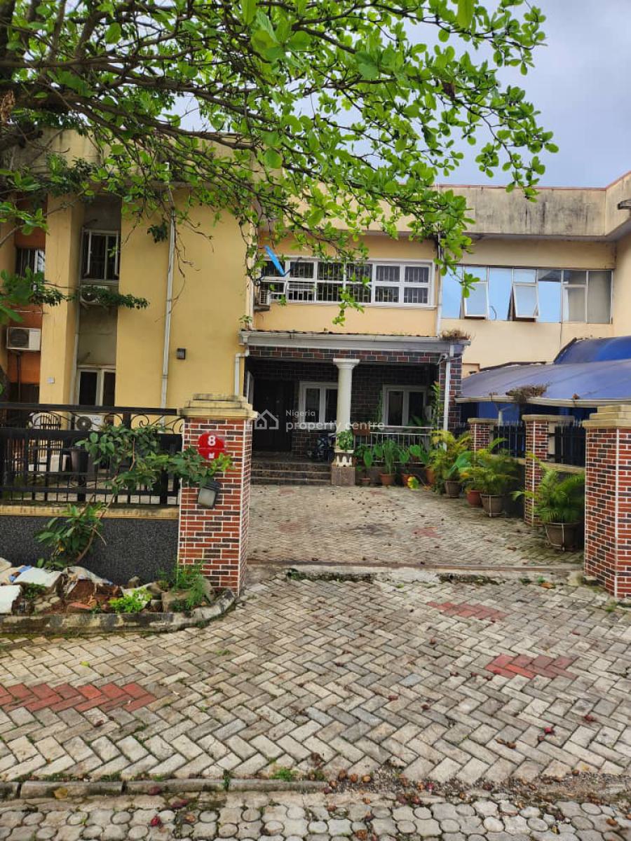 Clean and Well Located 3 Bedroom Terraced Duplex with C of O, Maitama Sule Street, Asokoro District, Abuja, Terraced Duplex for Sale