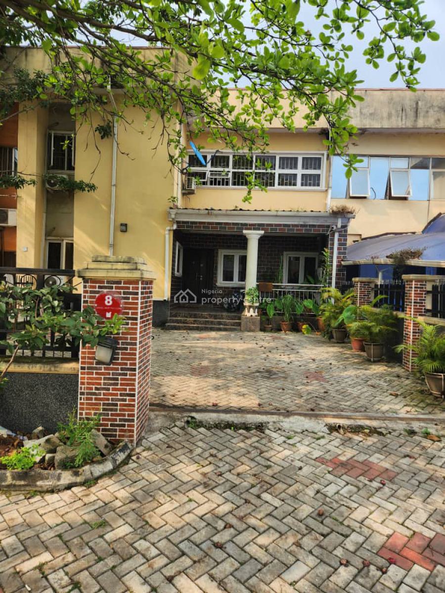 Clean and Well Located 3 Bedroom Terraced Duplex with C of O, Maitama Sule Street, Asokoro District, Abuja, Terraced Duplex for Sale