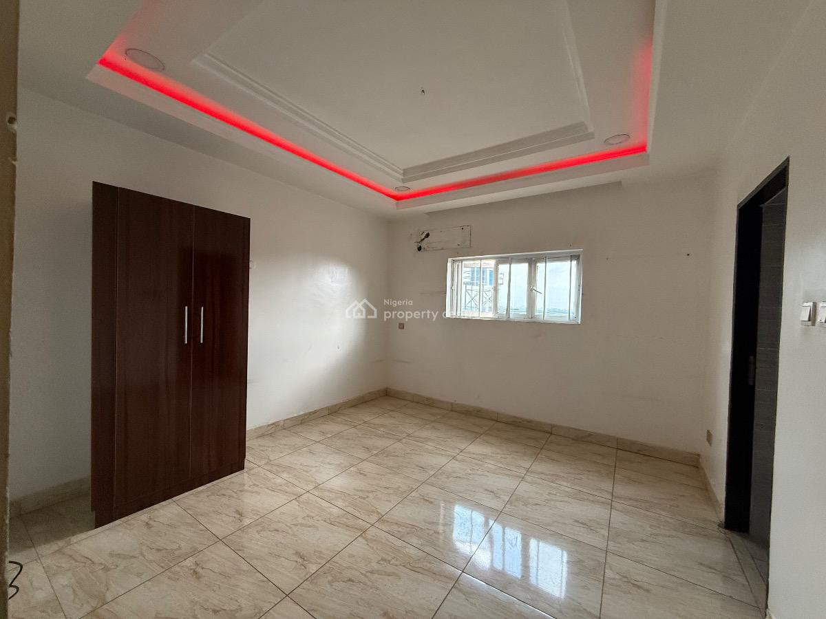 Luxury 2 Bed Flat (3rd Floor), Jahi Gilmore, Jahi, Abuja, Flat / Apartment for Rent