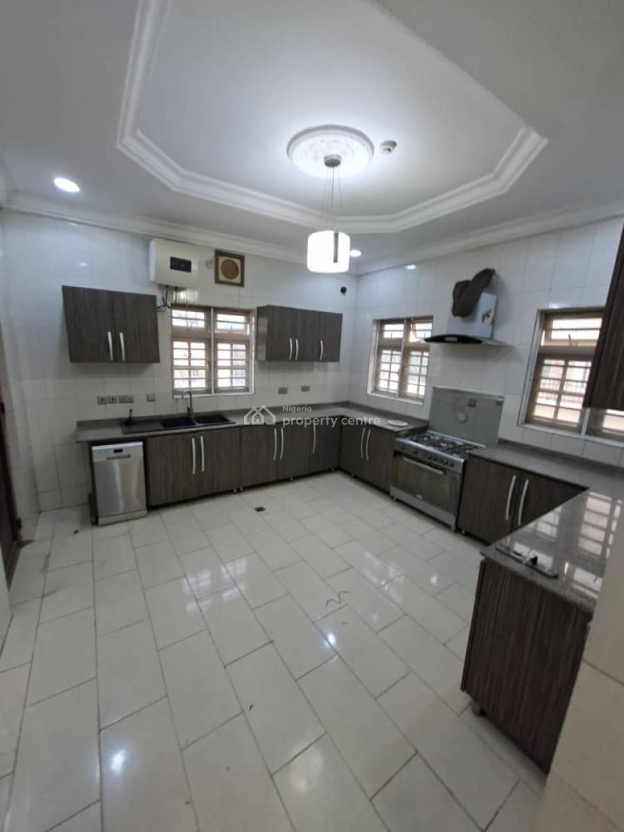Tastefully Finished 5-bedroom Fully Detached Duplex with a Room Bq, Katampe (main), Katampe, Abuja, Detached Duplex for Rent