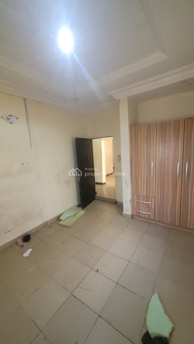 Sharp 2 Bedroom Apartment, By Roundabout, Galadimawa, Abuja, Flat / Apartment for Rent
