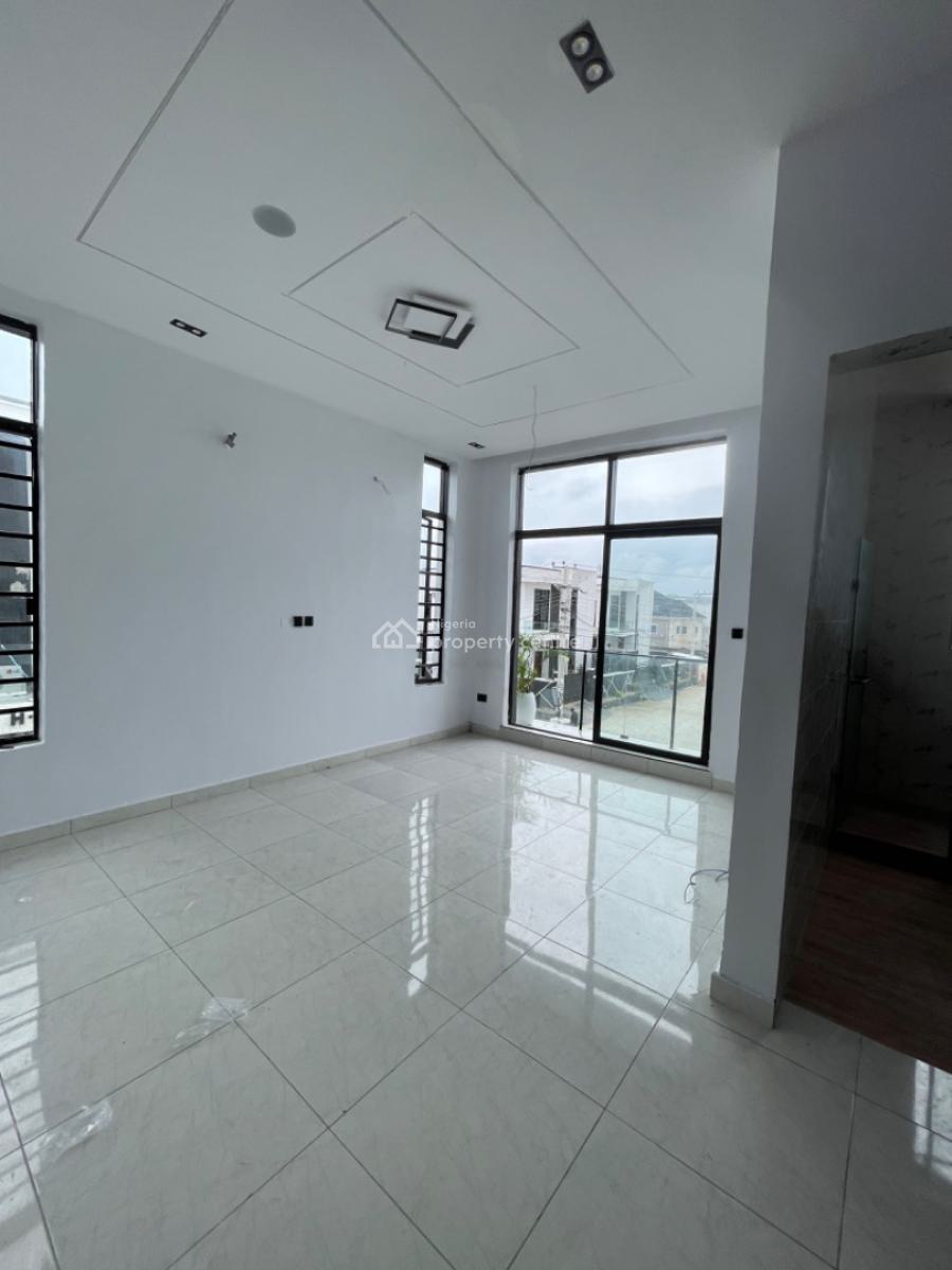 4 Bedrooms Semi Detached Duplex with Bq, Ikota, Lekki, Lagos, Semi-detached Duplex for Sale