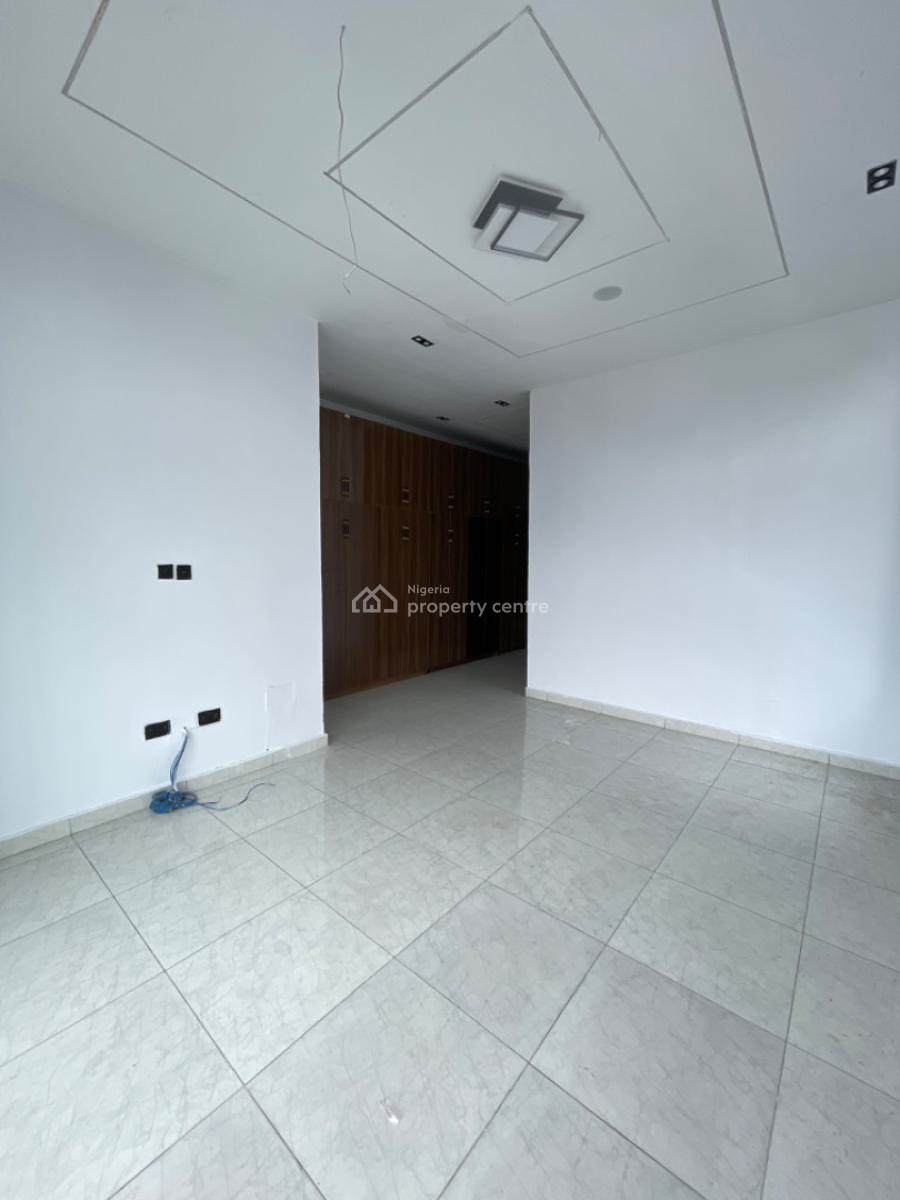 4 Bedrooms Semi Detached Duplex with Bq, Ikota, Lekki, Lagos, Semi-detached Duplex for Sale