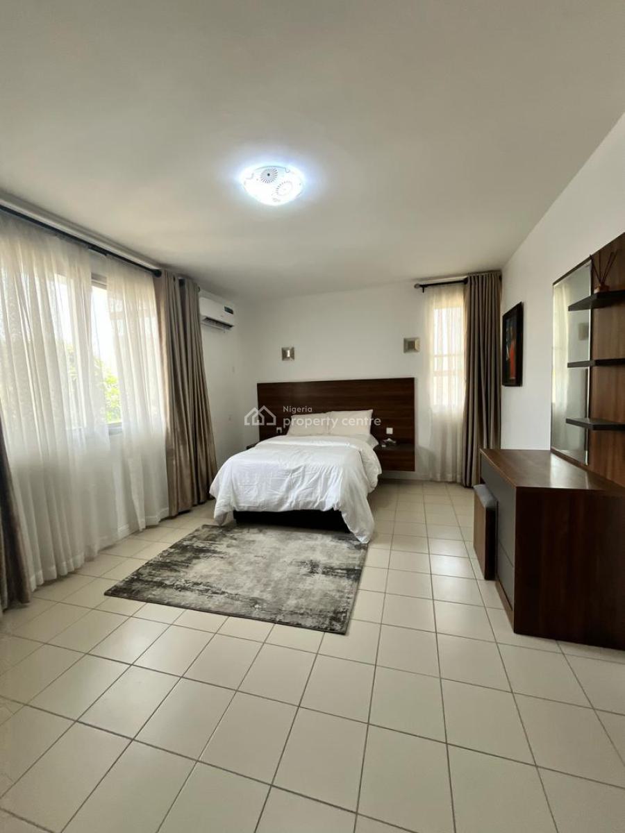 Cozy Spacious Fully Furnished 3 Bedroom Flat, Victoria Island (vi), Lagos, Flat / Apartment for Rent