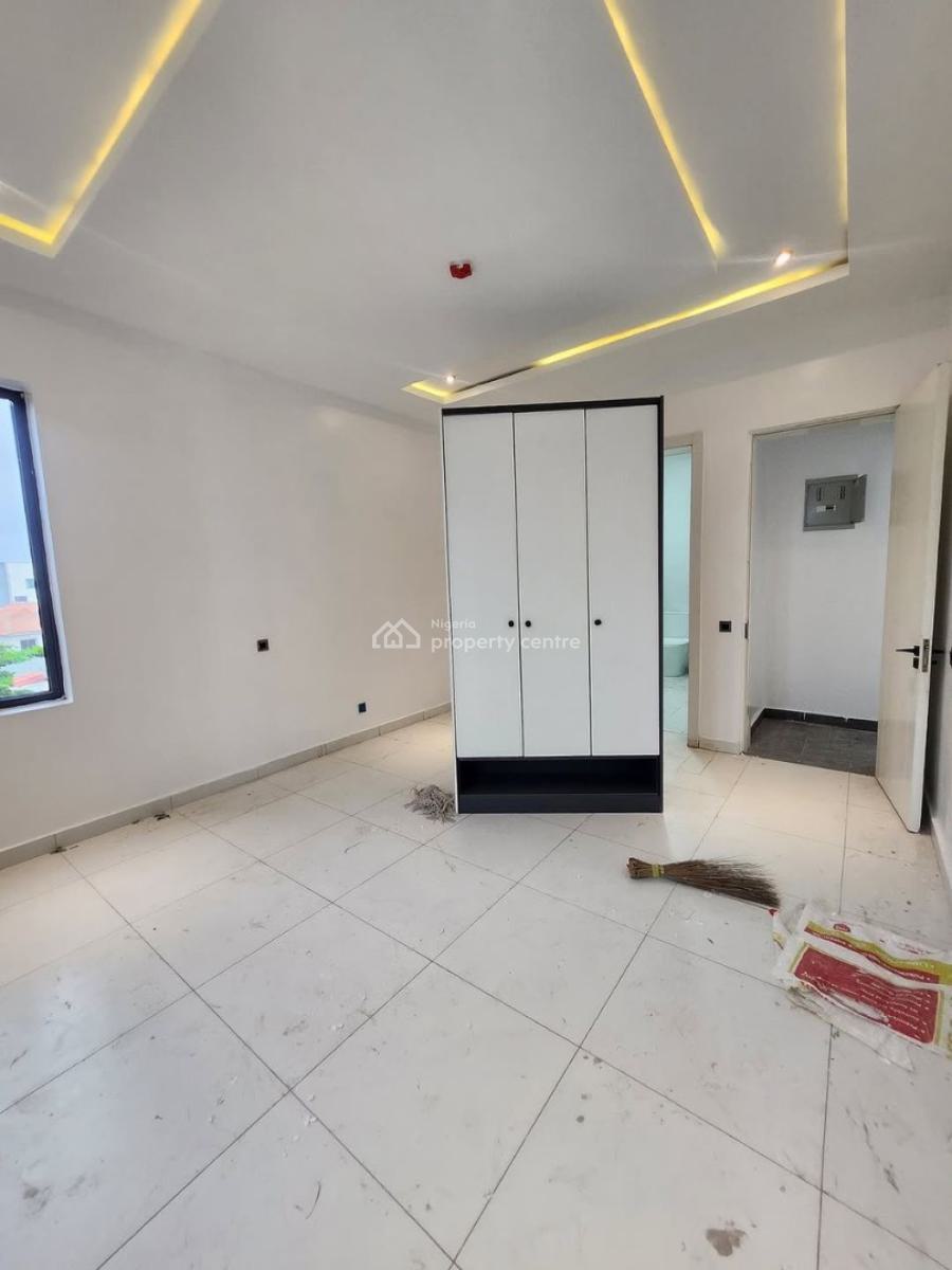 Luxury 1 Bedroom Apartment, Lekki Phase 1, Lekki, Lagos, Mini Flat (room and Parlour) for Rent