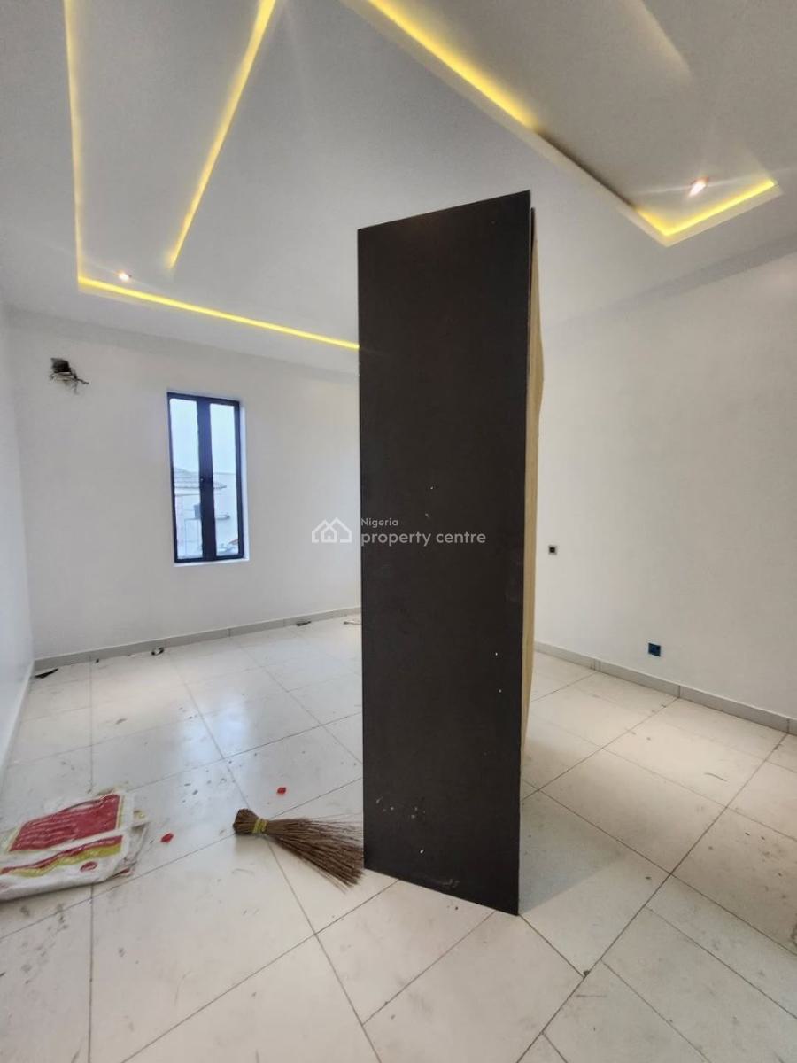 Luxury 1 Bedroom Apartment, Lekki Phase 1, Lekki, Lagos, Mini Flat (room and Parlour) for Rent