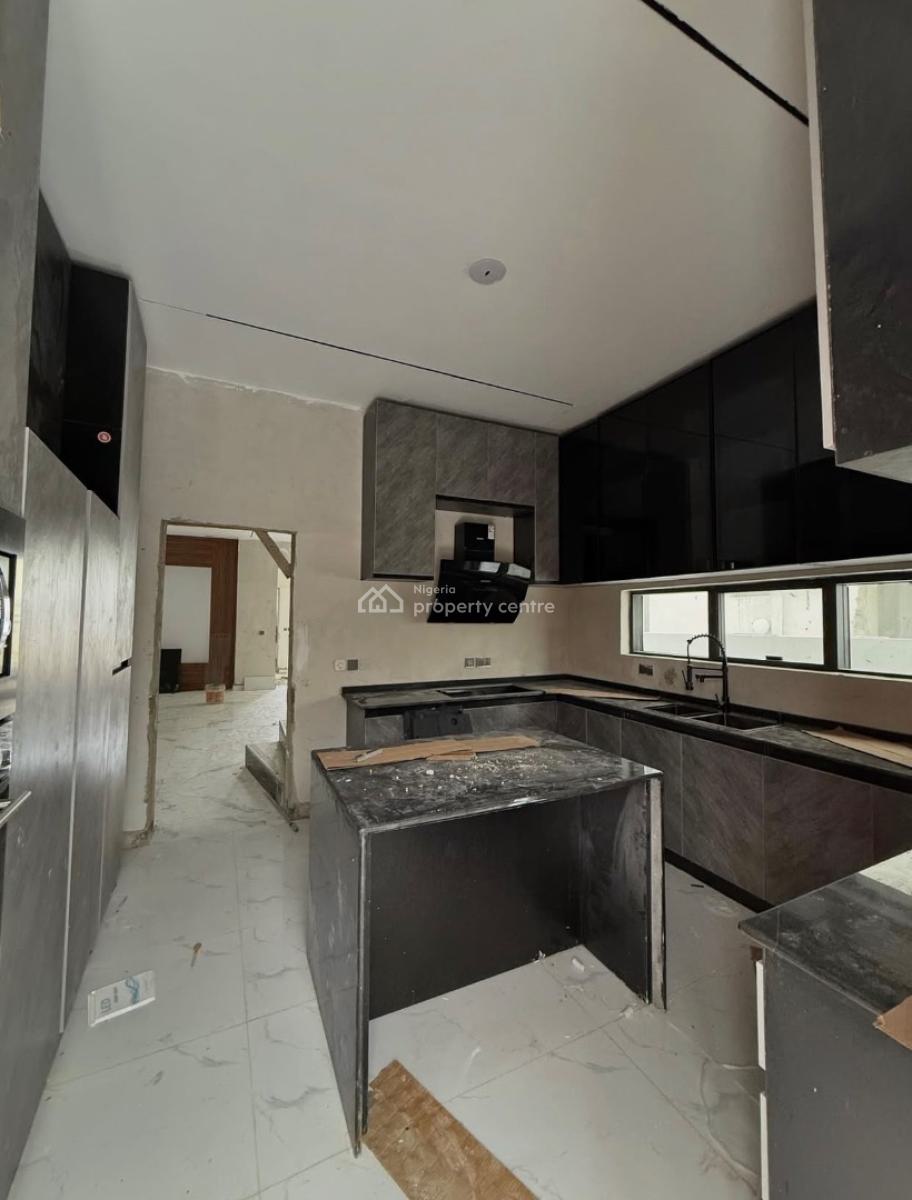 5 Bedrooms Detached Duplex with Bq, Lekki Phase 1, Lekki, Lagos, Detached Duplex for Sale