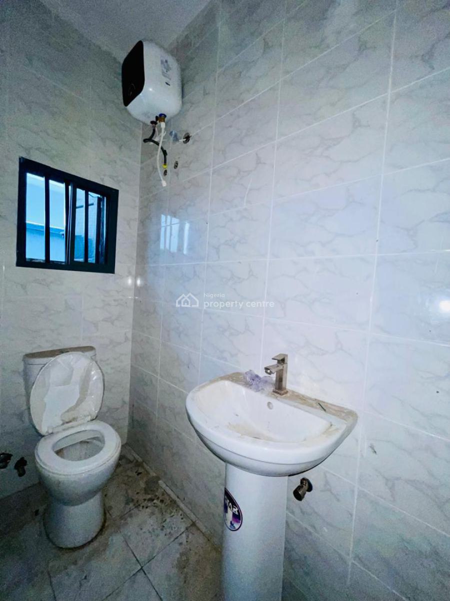 Brand New 2 Bedrooms Apartment, Bash Close, By Friends Colony, Osapa London, Osapa, Lekki, Lagos, House for Rent