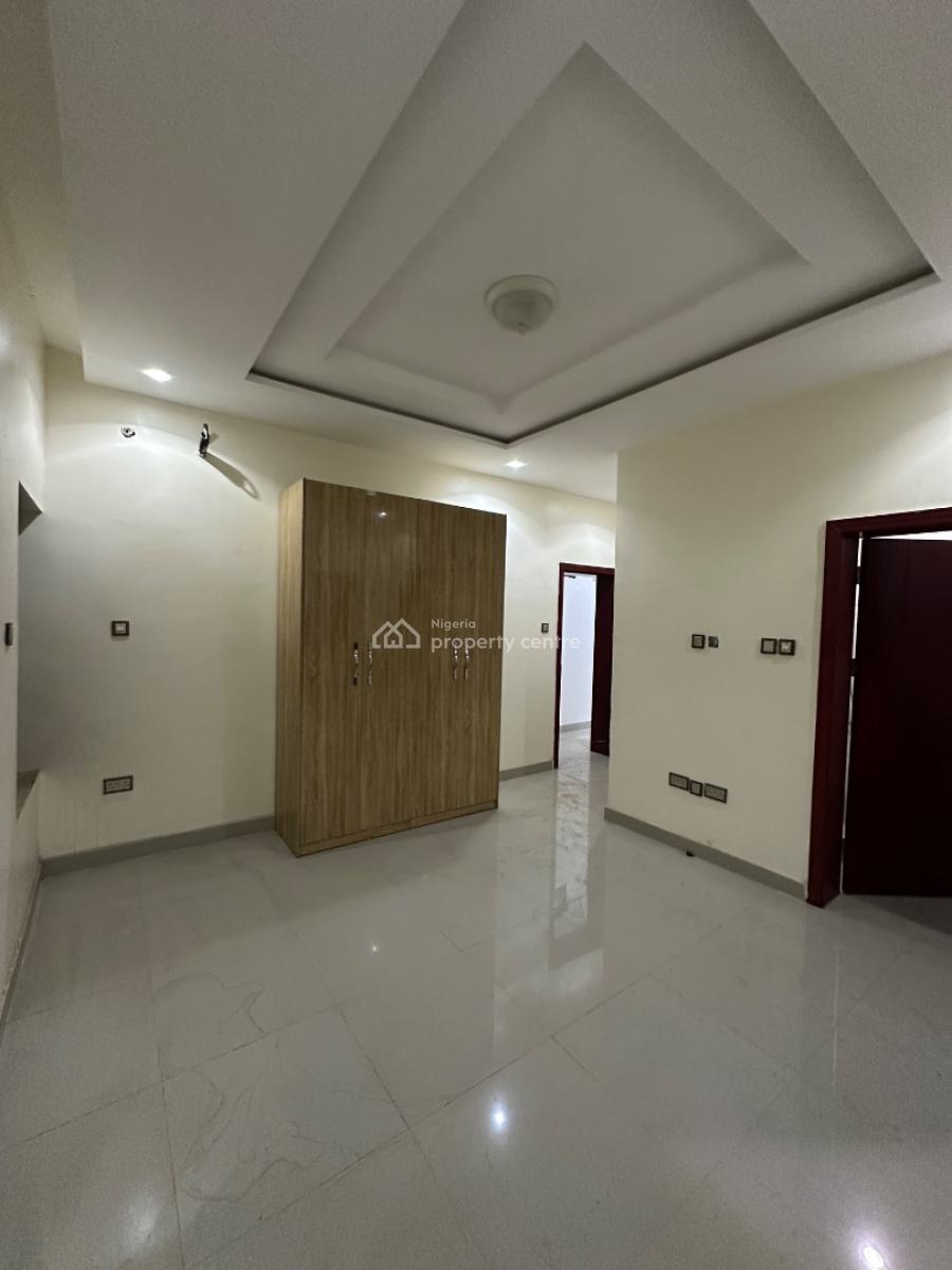 2bedroom Apartment, Ikate, Ikate Elegushi, Lekki, Lagos, Flat / Apartment for Rent