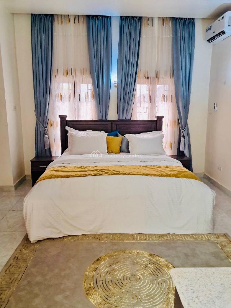 Luxurious 3 Bedrooms Duplex with Two Sitting Rooms on Promo, By Peace Park, Utako, Abuja, House Short Let