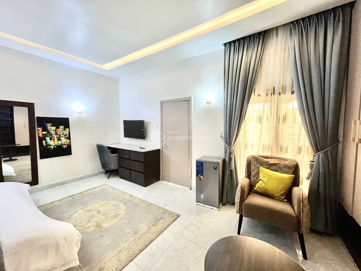 Luxurious 3 Bedrooms Duplex with Two Sitting Rooms on Promo, By Peace Park, Utako, Abuja, House Short Let