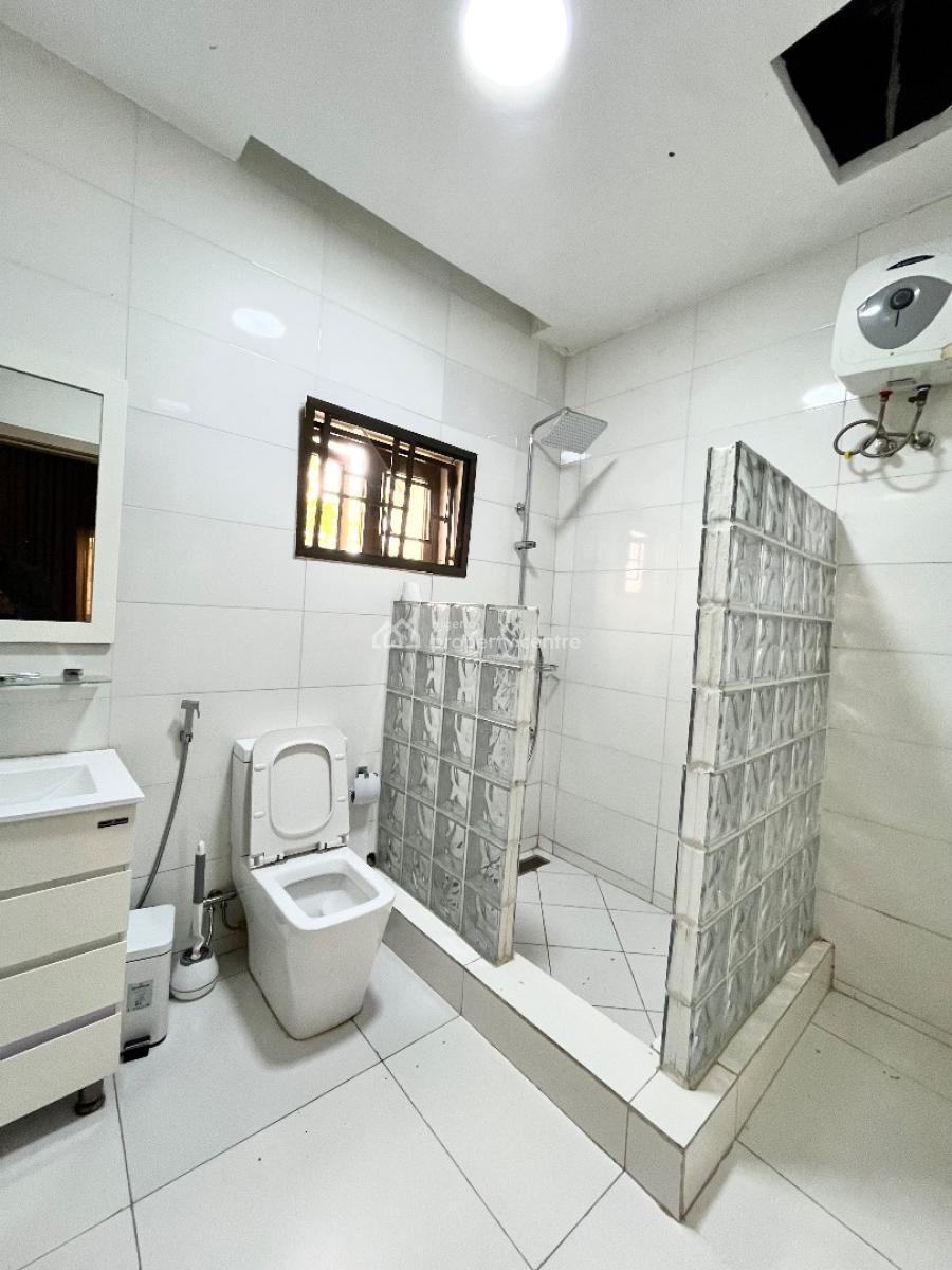 Luxurious 3 Bedrooms Duplex with Two Sitting Rooms on Promo, By Peace Park, Utako, Abuja, House Short Let