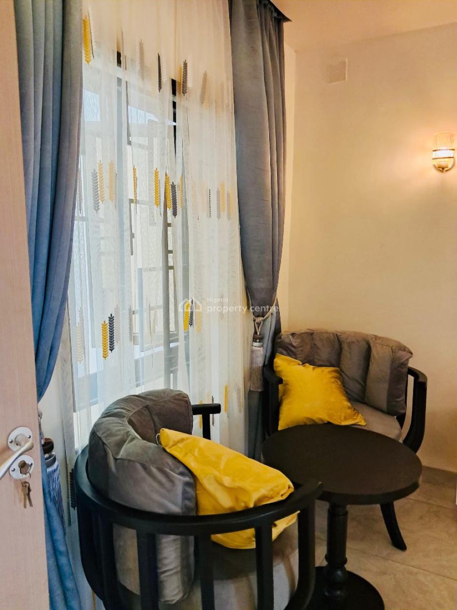 Luxurious 3 Bedrooms Duplex with Two Sitting Rooms on Promo, By Peace Park, Utako, Abuja, House Short Let
