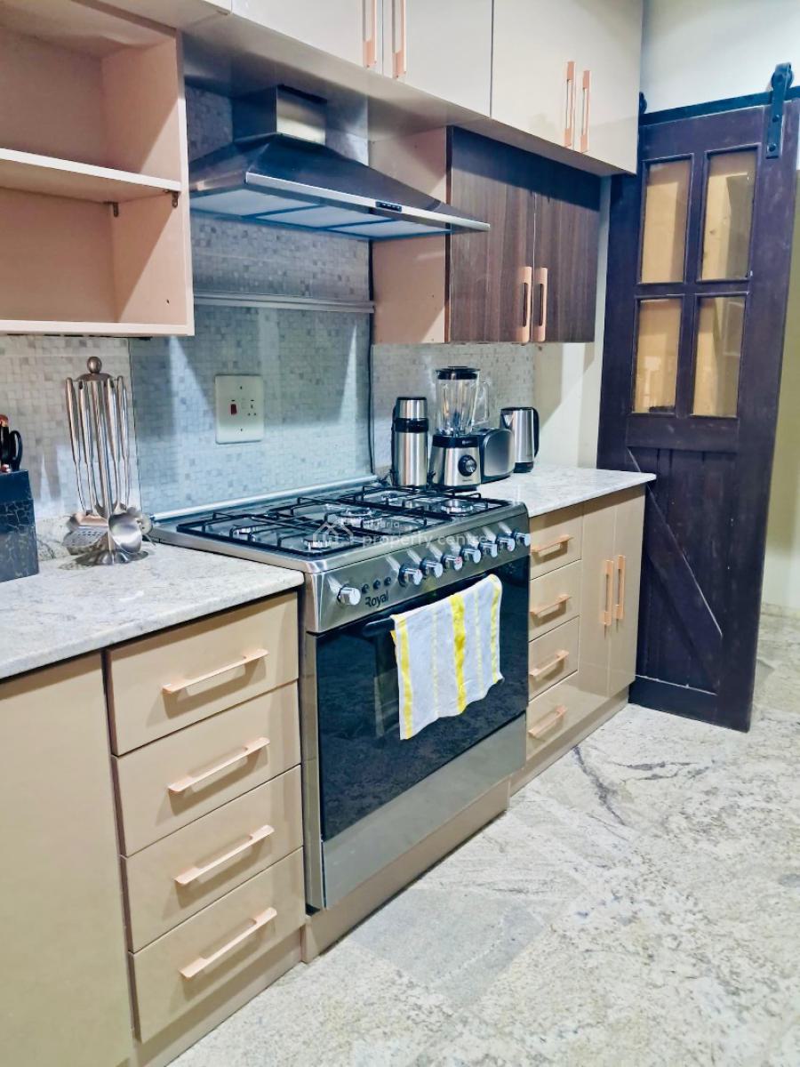 Luxurious 3 Bedrooms Duplex with Two Sitting Rooms on Promo, By Peace Park, Utako, Abuja, House Short Let