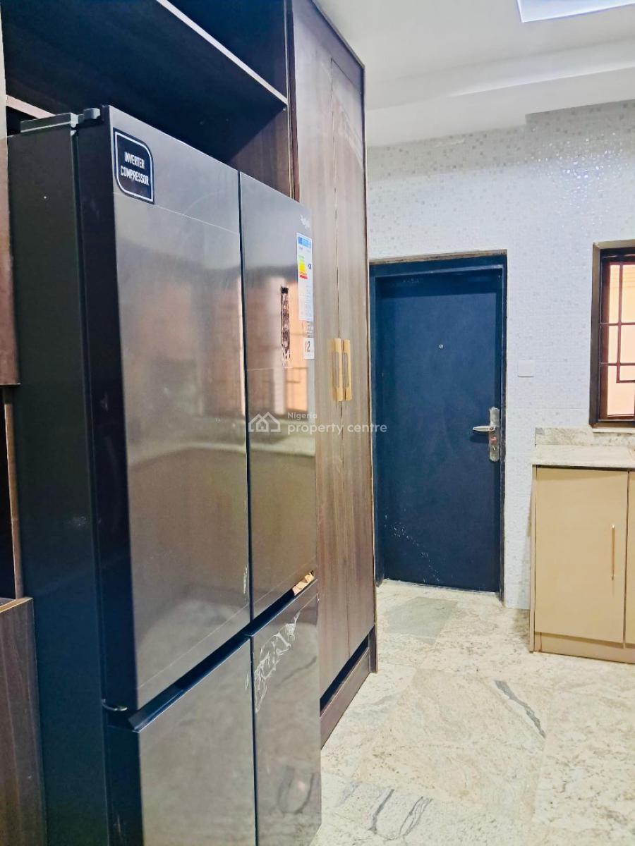 Luxurious 3 Bedrooms Duplex with Two Sitting Rooms on Promo, By Peace Park, Utako, Abuja, House Short Let