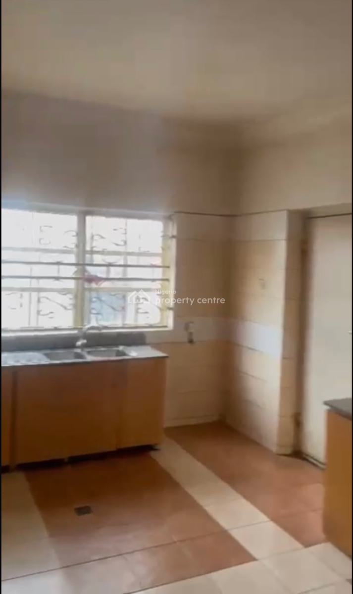 4 Bedrooms Semi Detached House with a Room Bq and Gate House., Inside Sunnyvale Estate, Dakwo, Abuja, Semi-detached Duplex for Rent