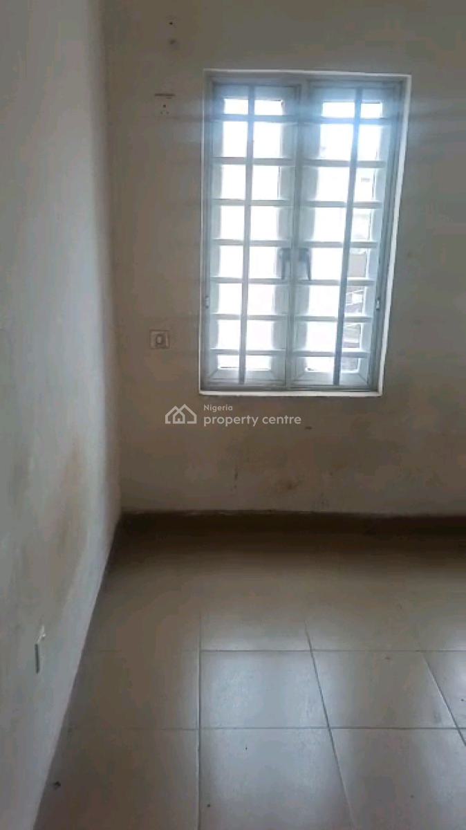 Standard and Spacious 2 Bedroom Flat, Costain, Ebute Metta West, Yaba, Lagos, Flat / Apartment for Rent