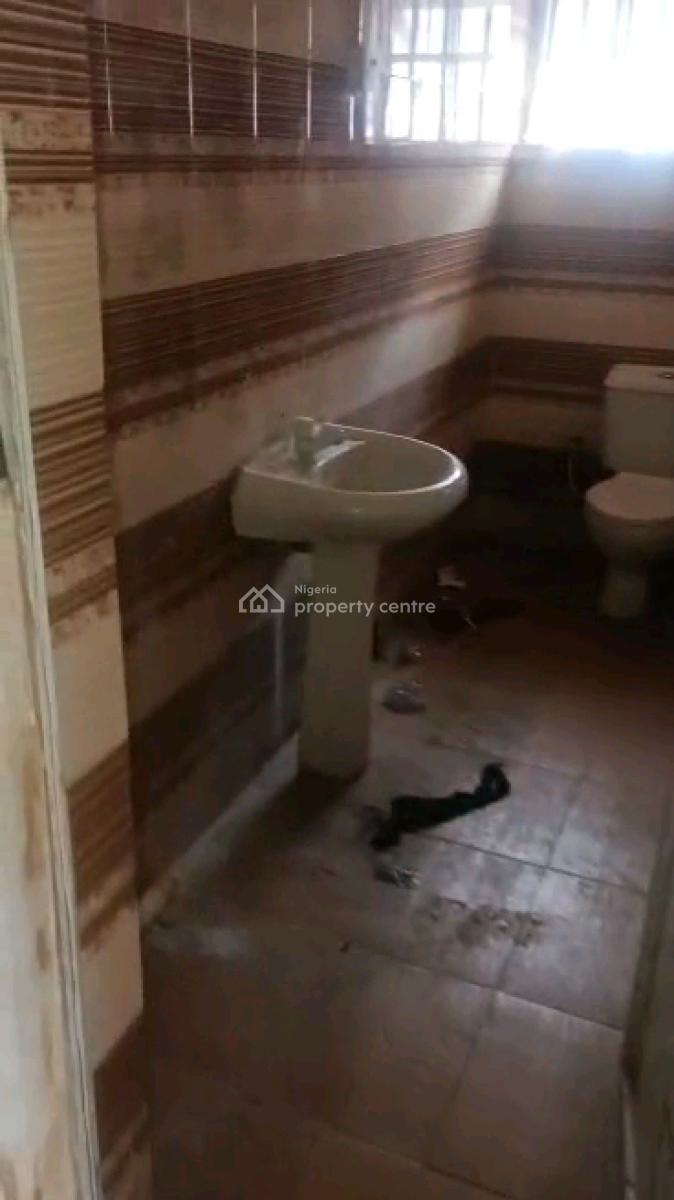 Standard and Spacious 2 Bedroom Flat, Costain, Ebute Metta West, Yaba, Lagos, Flat / Apartment for Rent
