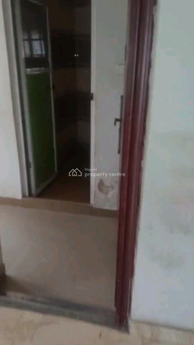 Standard and Spacious 2 Bedroom Flat, Costain, Ebute Metta West, Yaba, Lagos, Flat / Apartment for Rent
