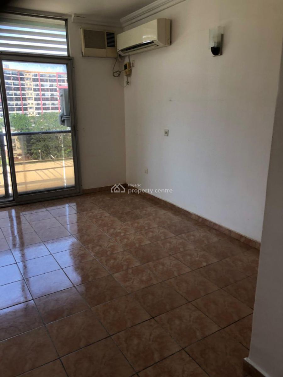 Clean and Standard Service 3 Bedroom Maisonette, 1004 Estate, Victoria Island (vi), Lagos, Flat / Apartment for Rent
