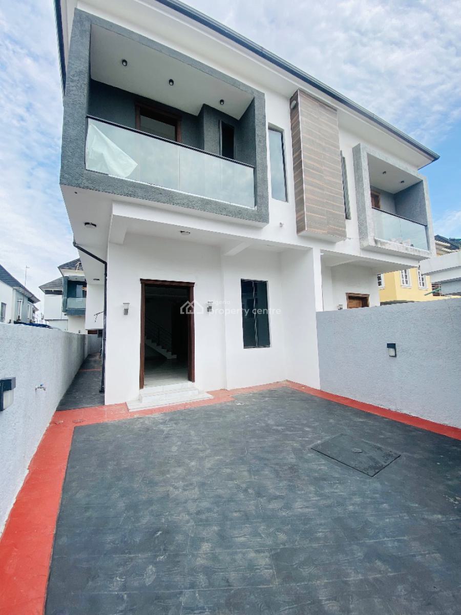 Well-built 4-bedroom Semi-detached Home with Bq, Chevron Drive, Lekki, Lagos, Semi-detached Duplex for Sale