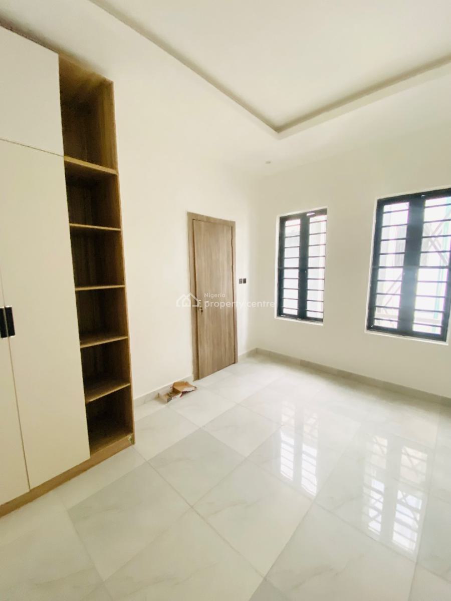 Well-built 4-bedroom Semi-detached Home with Bq, Chevron Drive, Lekki, Lagos, Semi-detached Duplex for Sale