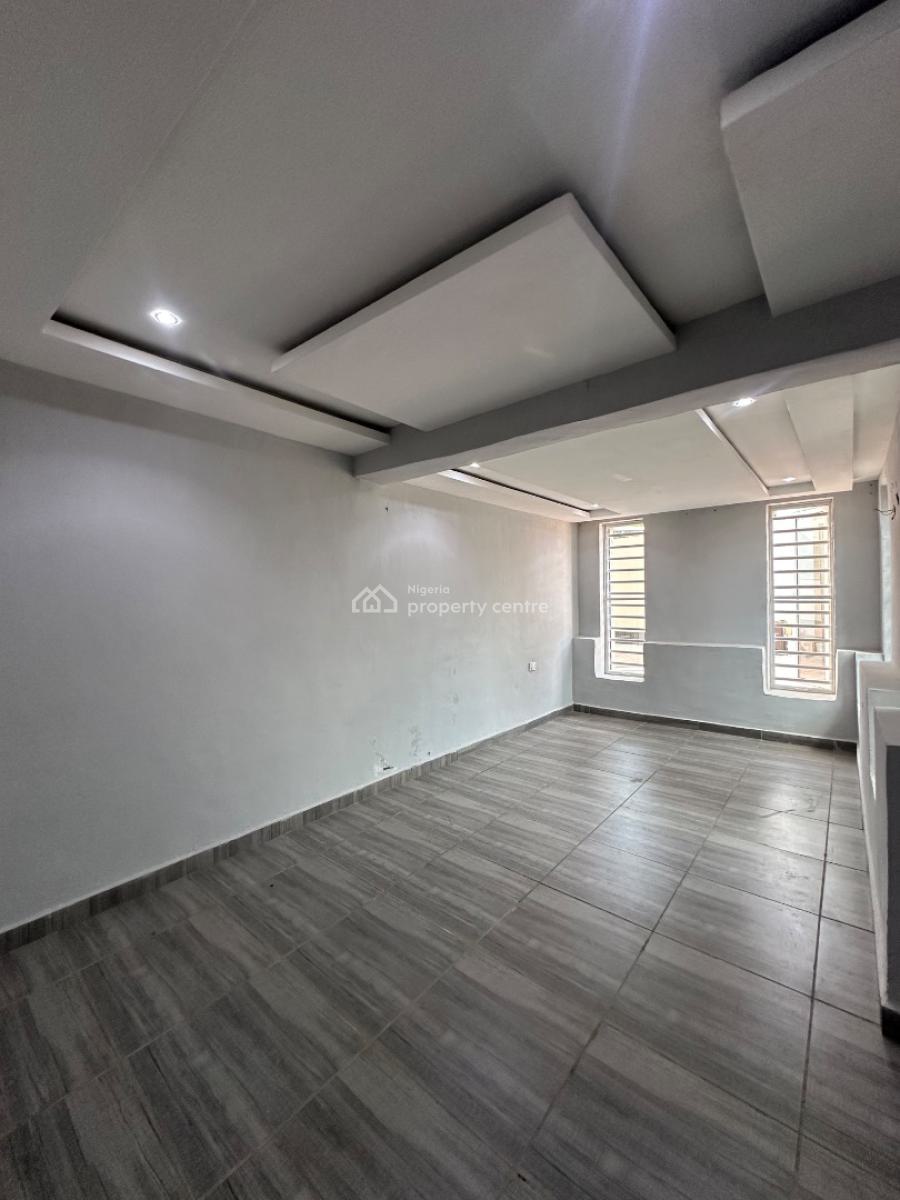 Standard 2 Bedroom Apartment with Visitors Toilet, Inside an Estate Along Sunnyvale Expressway, Tarred Road All Through, Galadimawa, Abuja, Flat / Apartment for Rent