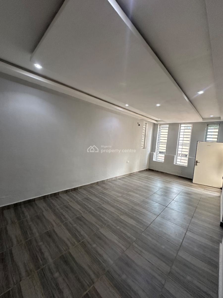 Standard 2 Bedroom Apartment with Visitors Toilet, Inside an Estate Along Sunnyvale Expressway, Tarred Road All Through, Galadimawa, Abuja, Flat / Apartment for Rent