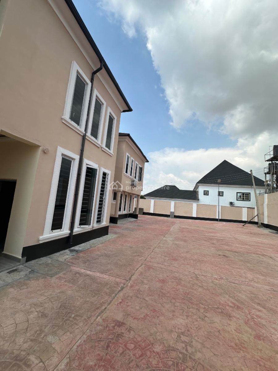 Standard 2 Bedroom Apartment with Visitors Toilet, Inside an Estate Along Sunnyvale Expressway, Tarred Road All Through, Galadimawa, Abuja, Flat / Apartment for Rent