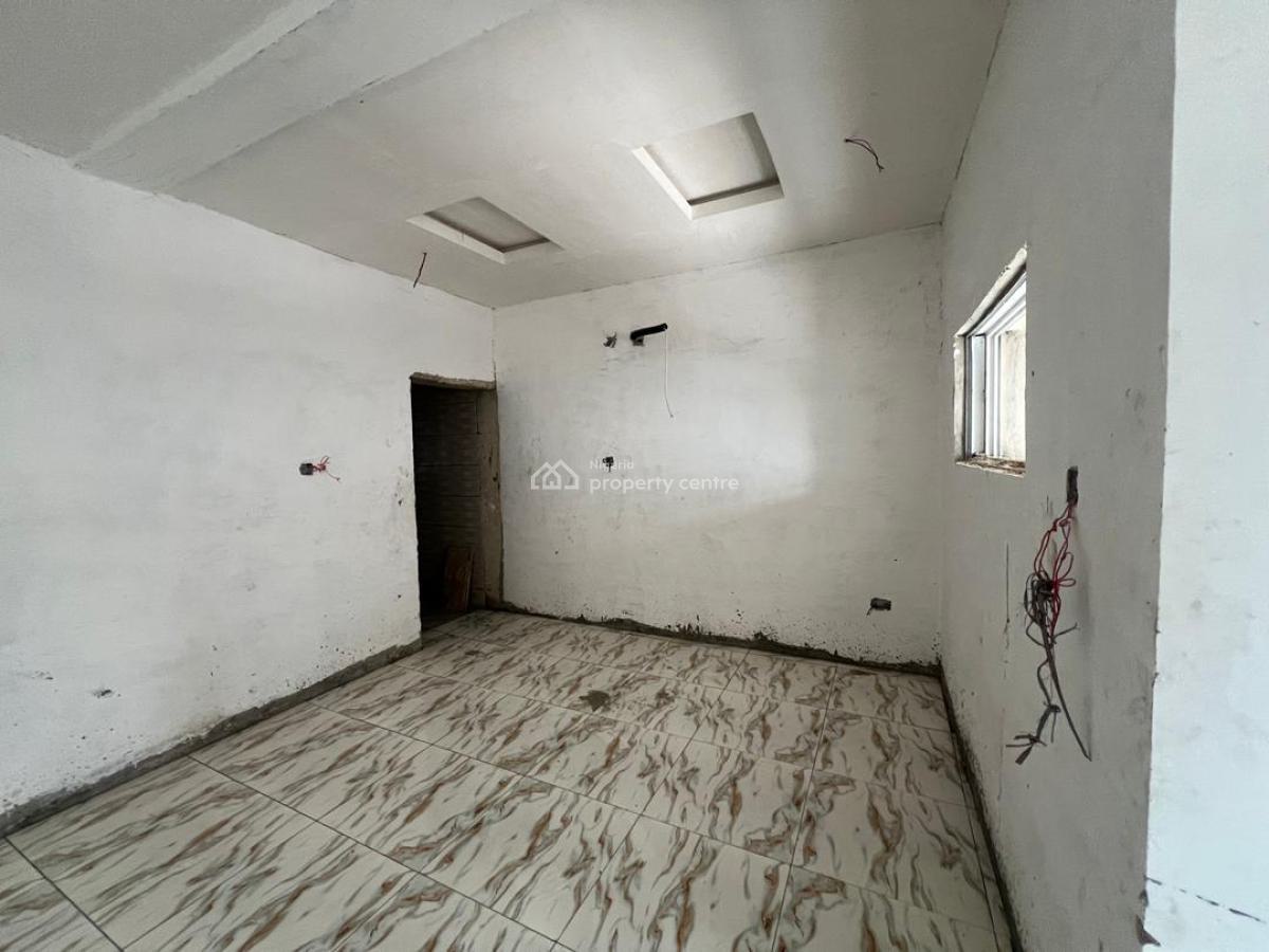 Standard and Spacious 1 Bedroom Flat, Lekki Scheme 2, Abraham Adesanya, Ajah, Lagos, Flat / Apartment for Sale