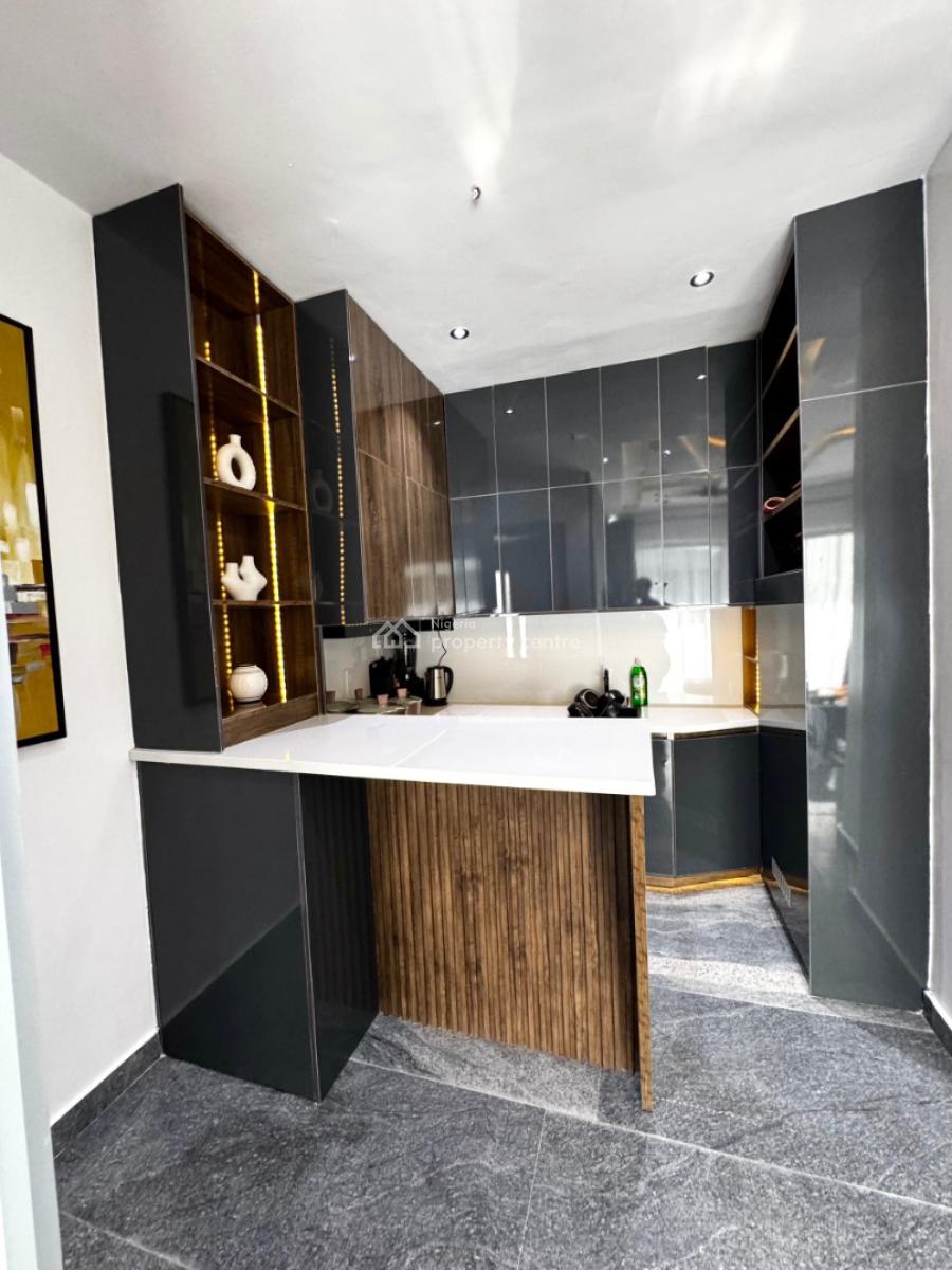 Luxurious 1 Bedroom Smart Penthouse with Private Pool & Rooftop Lounge, Off Admiralty Way, Lekki Phase 1, Lekki, Lagos, Flat / Apartment Short Let