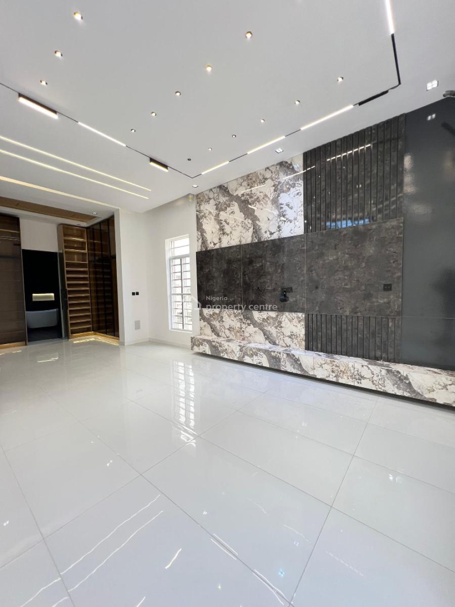 Aesthetically Pleasing  5 Bedroom Detached with Cinema, Pool & Bq, Lekki Phase 1, Lekki, Lagos, Detached Duplex for Sale
