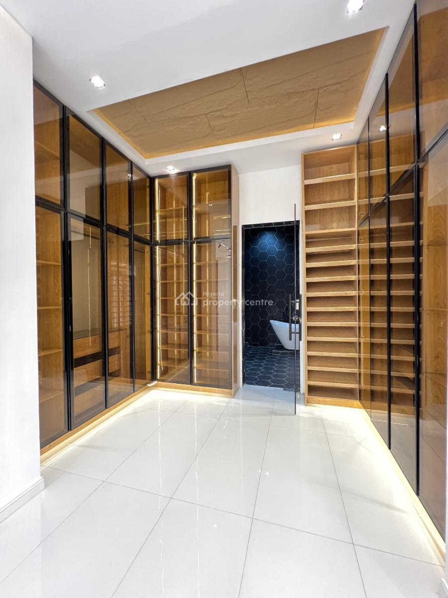 Aesthetically Pleasing  5 Bedroom Detached with Cinema, Pool & Bq, Lekki Phase 1, Lekki, Lagos, Detached Duplex for Sale