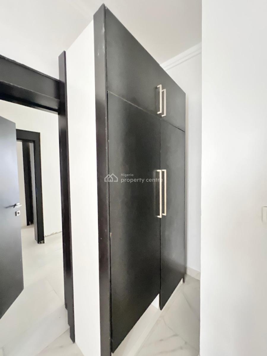 Nicely Built 1&2bedroom Apartment with Swimming Pool ,gym&elevator, Victoria Island ,lagos ,nigeria, Victoria Island (vi), Lagos, Flat / Apartment for Rent