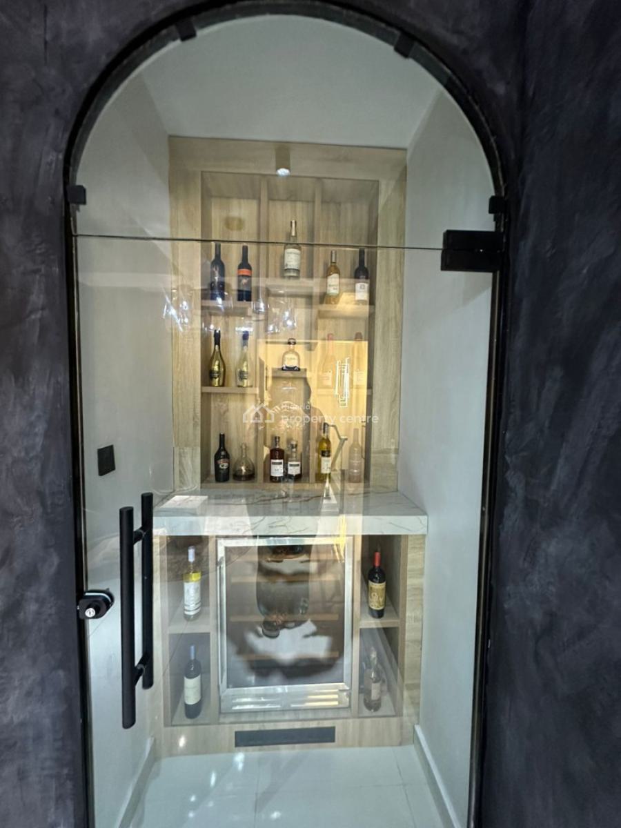 Furnished 3-bedroom Maisonette with Bar, Lekki Phase 1, Lekki, Lagos, Flat / Apartment for Sale