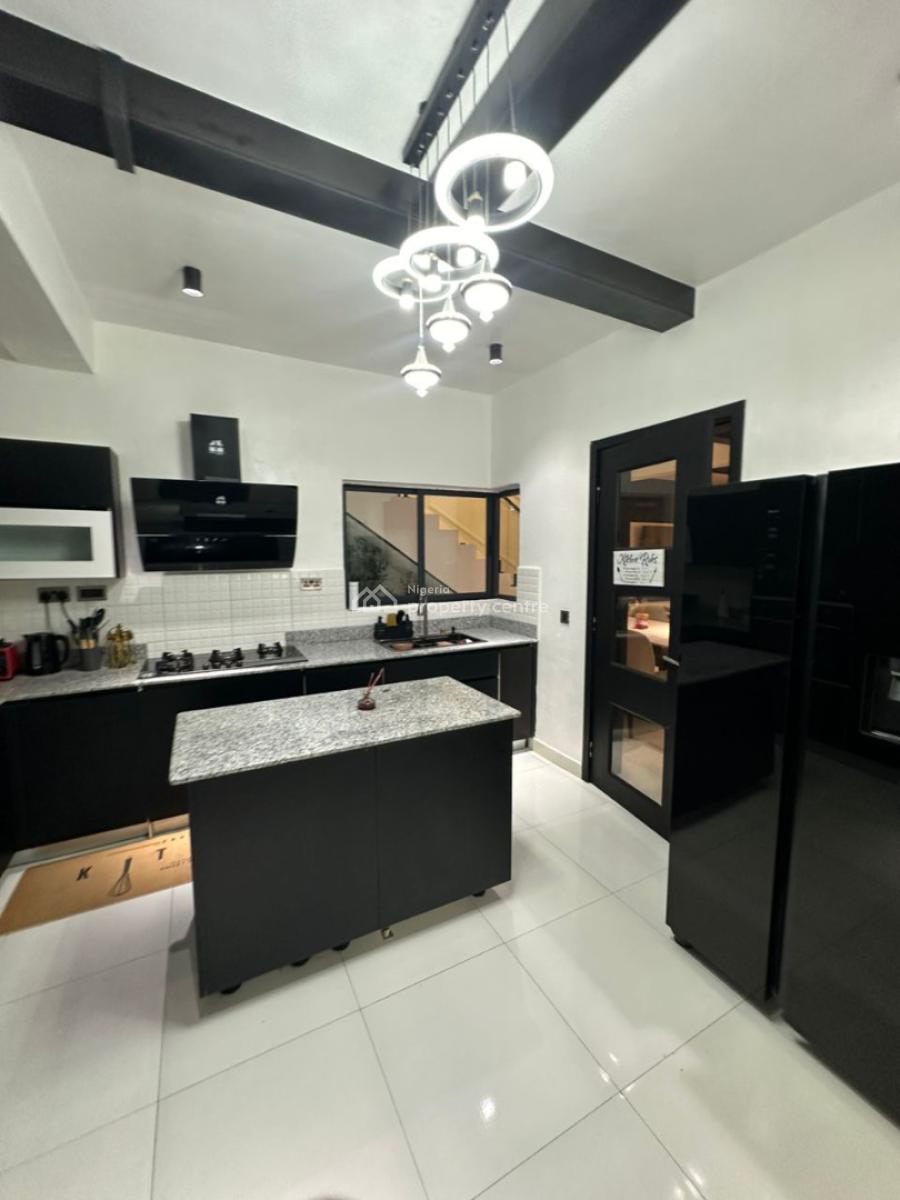 Furnished 3-bedroom Maisonette with Bar, Lekki Phase 1, Lekki, Lagos, Flat / Apartment for Sale