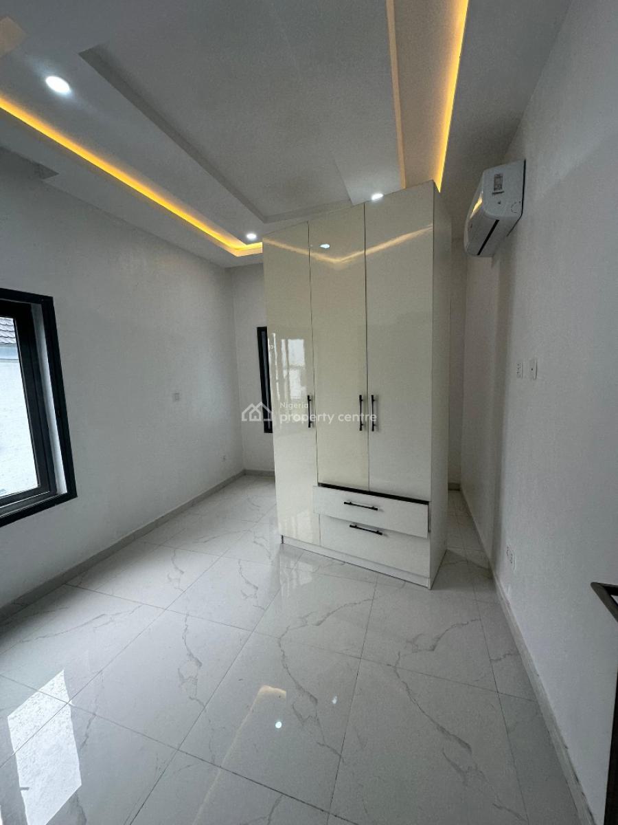 Beautifully Built 1,2&3bedroom Apartment with Pool,gym&elevator, Ikoyi ,lagos , Nigeria, Ikoyi, Lagos, Flat / Apartment for Rent