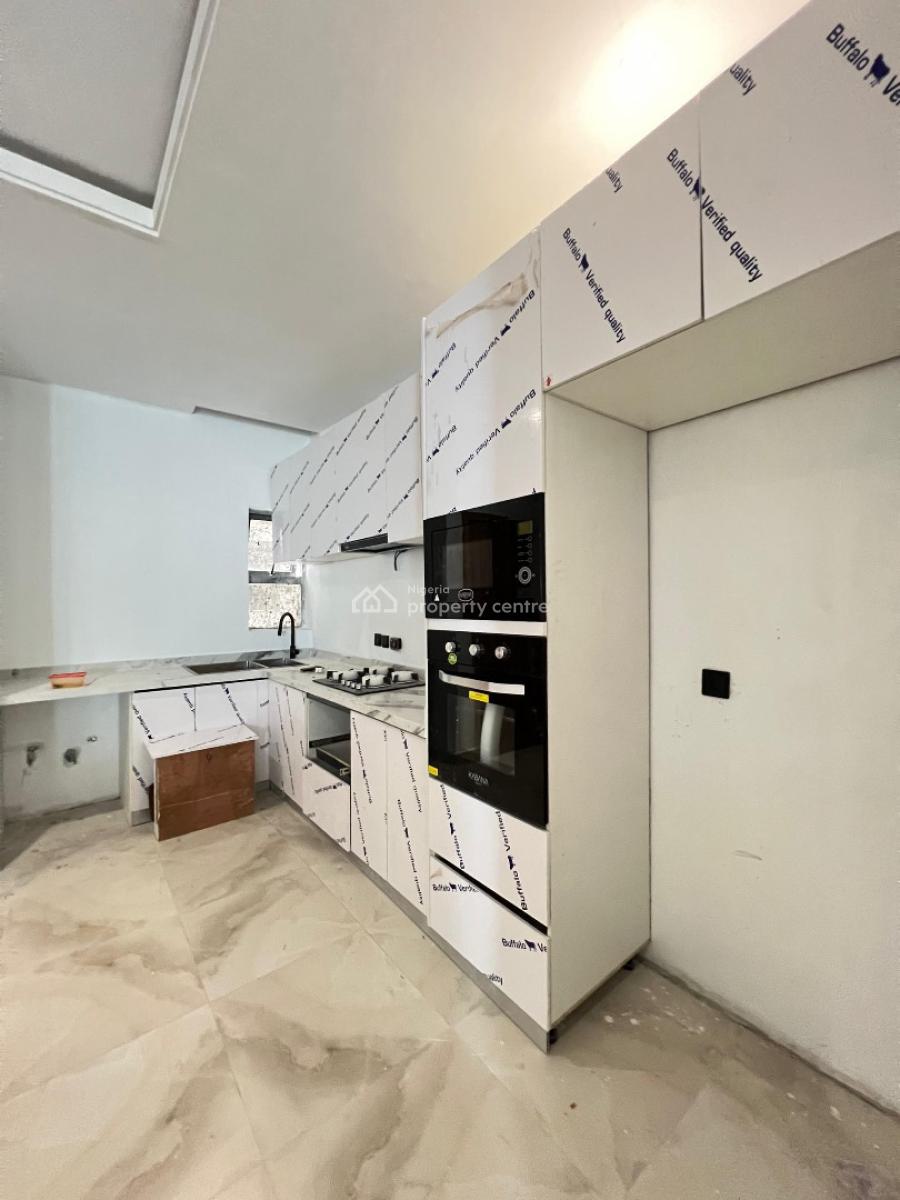 Luxuriously Finished 2 Bedroom Maisonette Suitable for Investment, Lekki Phase 1, Lekki, Lagos, Flat / Apartment for Sale