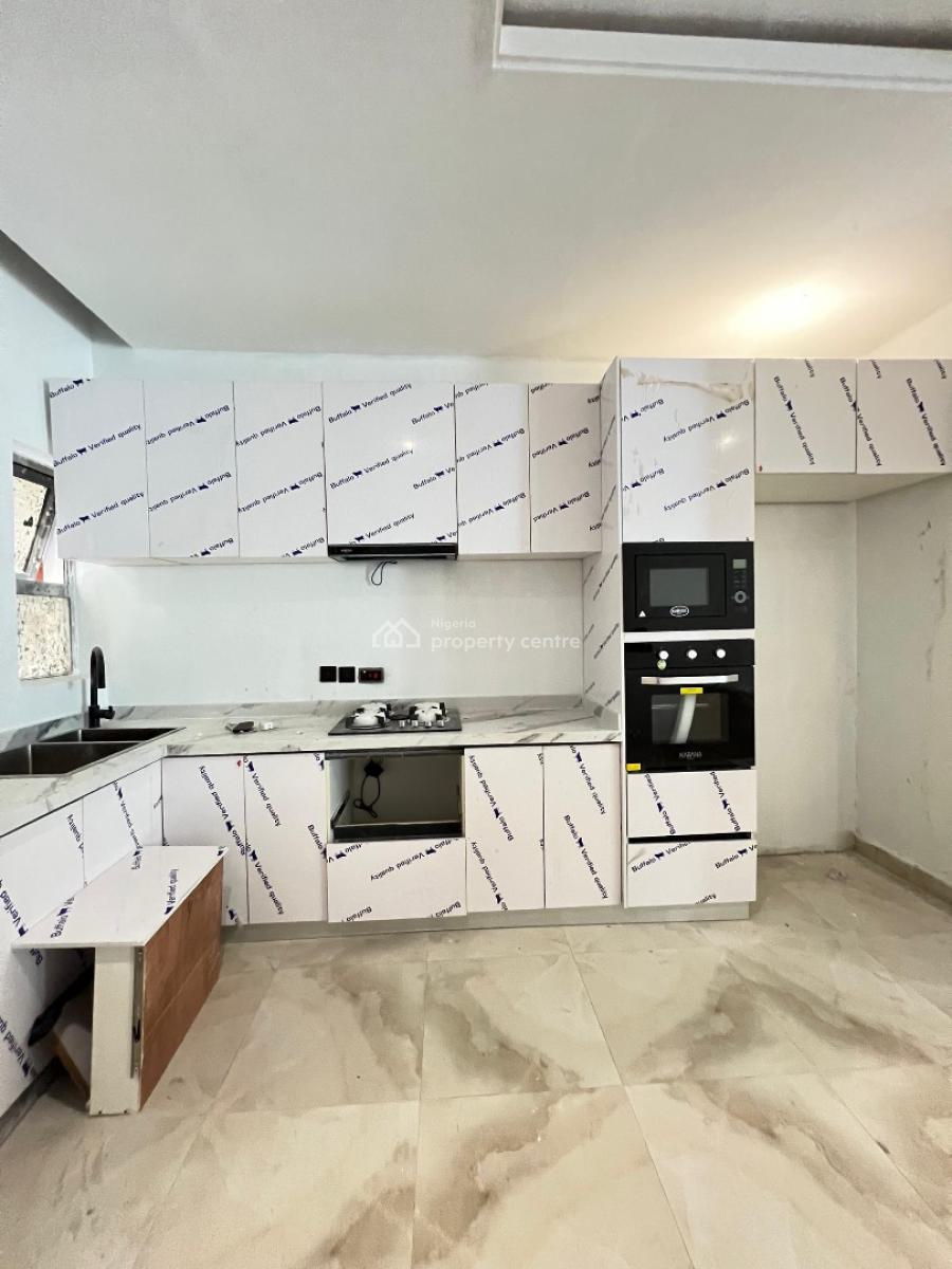Luxuriously Finished 2 Bedroom Maisonette Suitable for Investment, Lekki Phase 1, Lekki, Lagos, Flat / Apartment for Sale