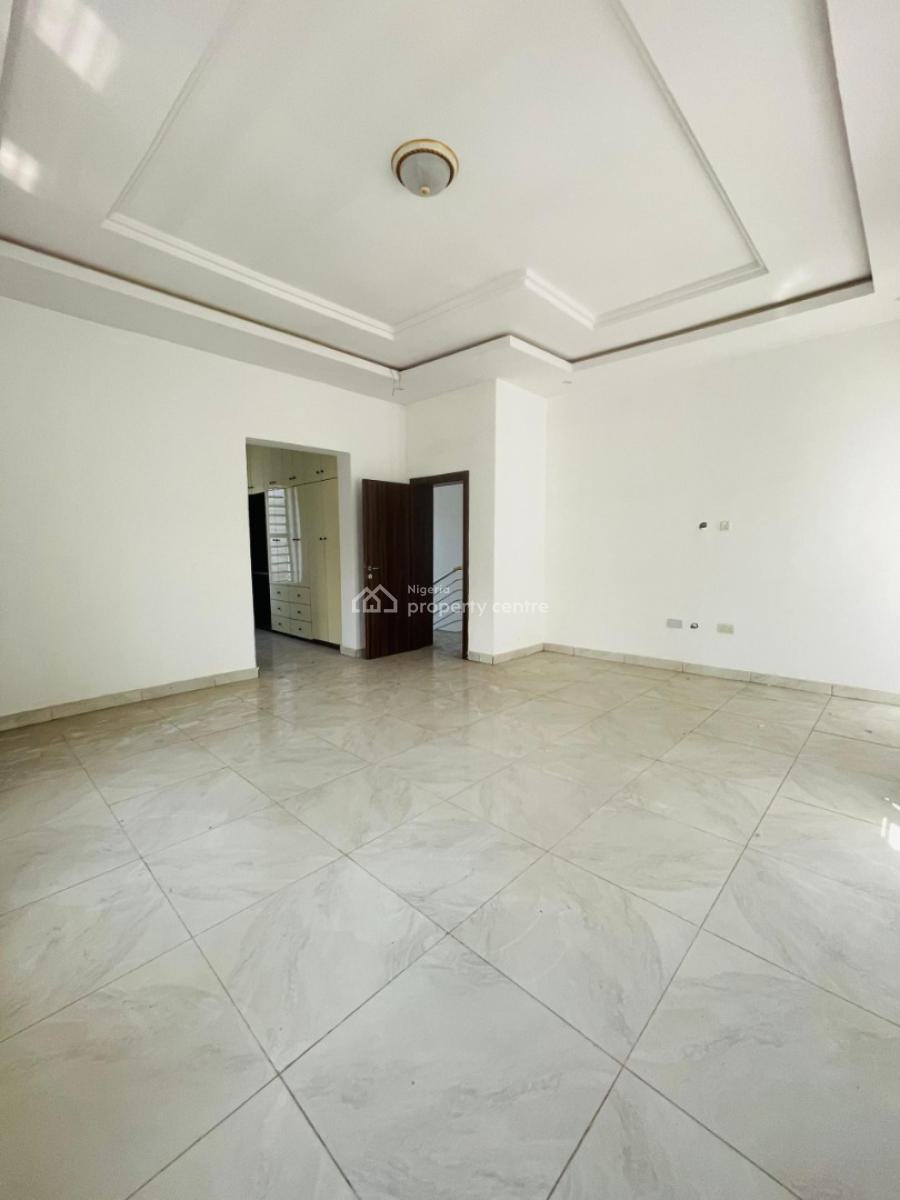 Eye Catchy 5 Bedrooms Fully Detached Duplex Plus Bq, Gra Phase 2, Magodo, Lagos, Detached Duplex for Sale
