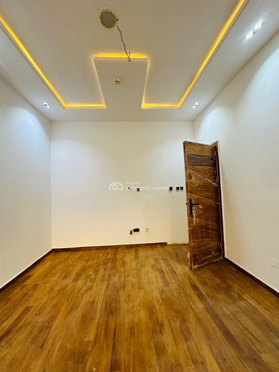 Luxurious Spacious 7 Bedroom Fully Detached Duplex with a Room Bq, Ikeja Gra, Ikeja, Lagos, Detached Duplex for Sale