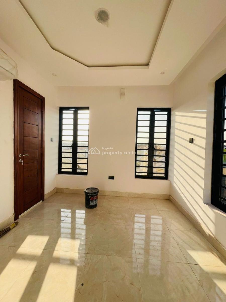 Luxury 6 Bedroom Fully Detached Duplex Plus Bq, Gra Phase 2, Magodo, Lagos, Detached Duplex for Sale