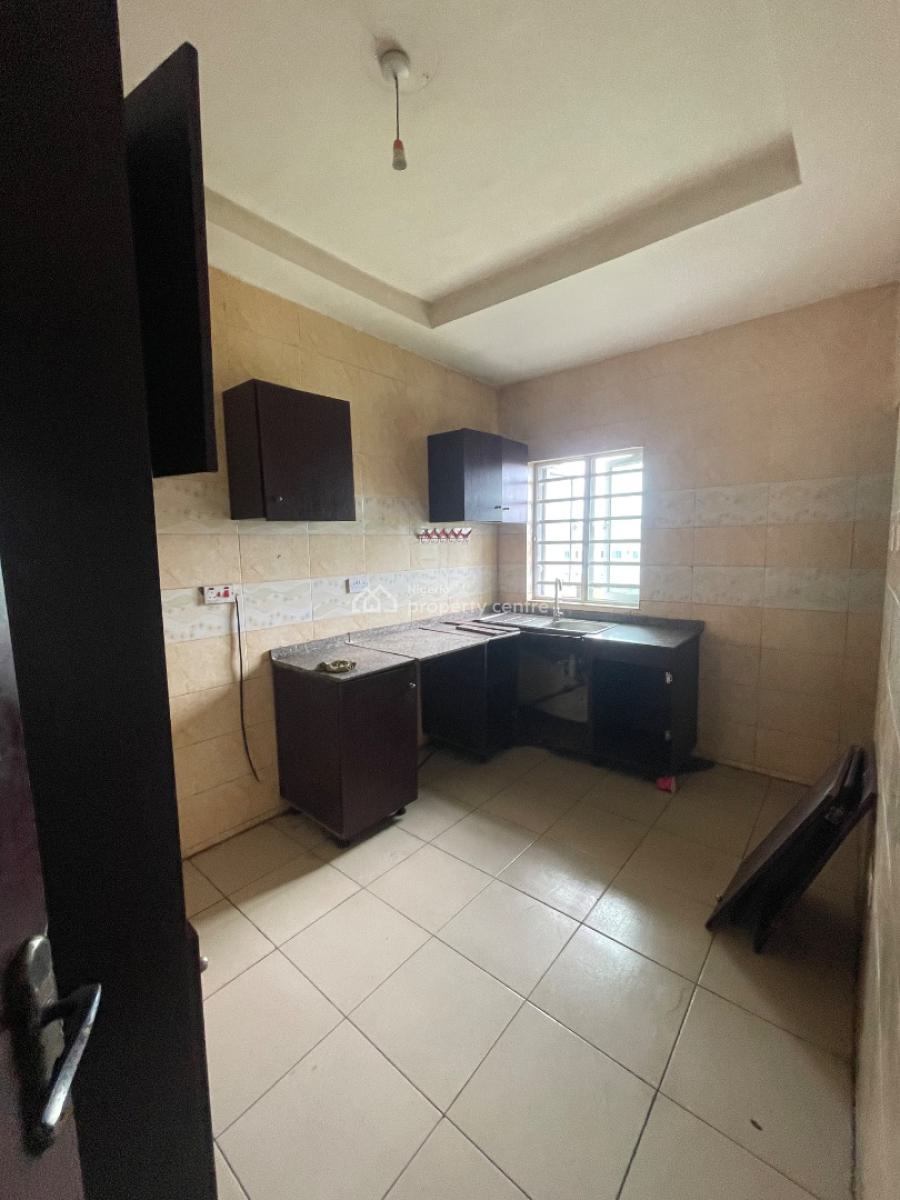 3bedroom Flat, Lbs, Ajah, Lagos, Flat / Apartment for Rent